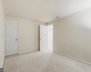 10799 Adare Drive - Photo Thumbnail 37