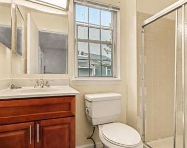 8619 Beekman Place - Photo Thumbnail 20
