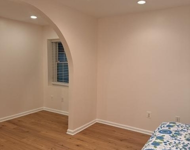 10582 Canterberry Road - Photo Thumbnail 22