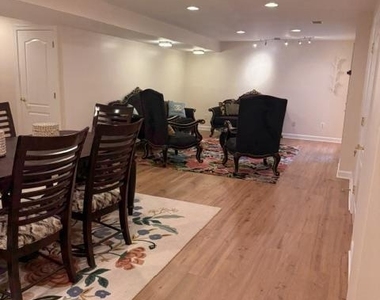 10582 Canterberry Road - Photo Thumbnail 9