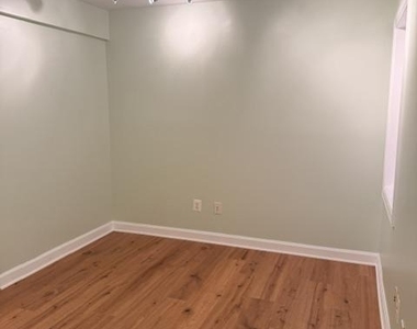 10582 Canterberry Road - Photo Thumbnail 34