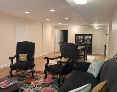 10582 Canterberry Road - Photo Thumbnail 13