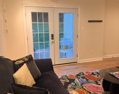 10582 Canterberry Road - Photo Thumbnail 10