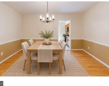2303 Mcgregor Court - Photo Thumbnail 6