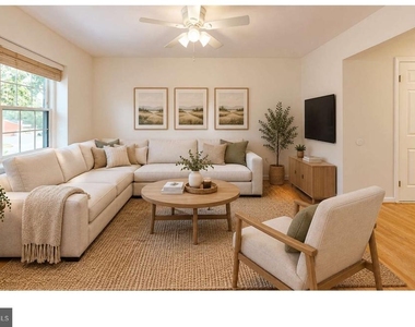 2303 Mcgregor Court - Photo Thumbnail 3