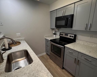 8611 Beekman Place - Photo Thumbnail 1