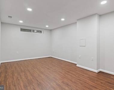 1595 Inlet Court - Photo Thumbnail 32