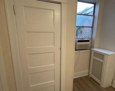 2443 W Ritner Street - Photo Thumbnail 7