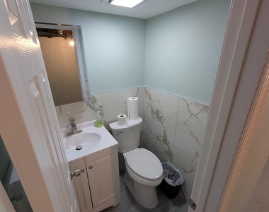 2443 W Ritner Street - Photo Thumbnail 15
