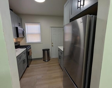 2443 W Ritner Street - Photo Thumbnail 3
