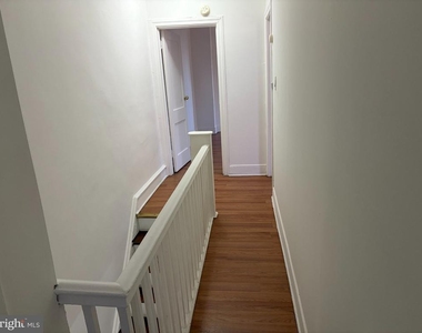 7058 Saybrook Avenue - Photo Thumbnail 13