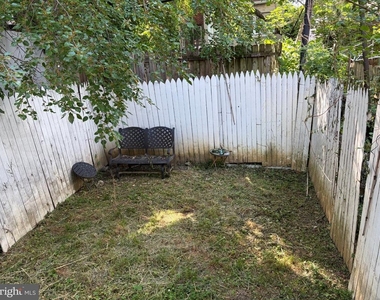 7058 Saybrook Avenue - Photo Thumbnail 19