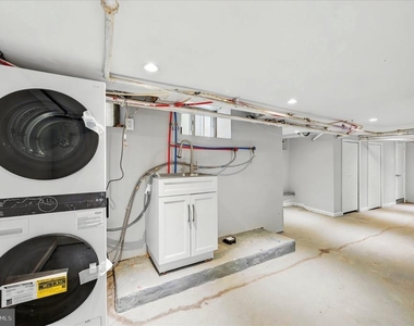 3052 Aramingo Avenue - Photo Thumbnail 9