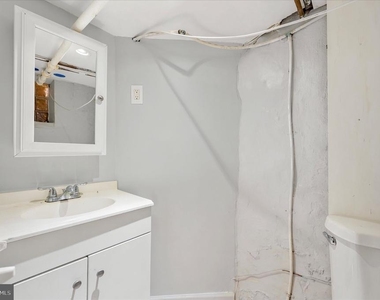 3052 Aramingo Avenue - Photo Thumbnail 10