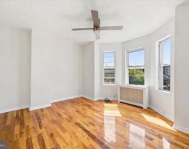 3052 Aramingo Avenue - Photo Thumbnail 8