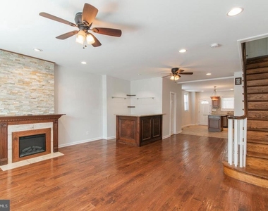 3773 Cresson Street - Photo Thumbnail 2