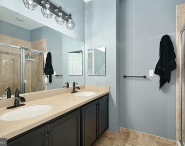 3124 W Master Street - Photo Thumbnail 17