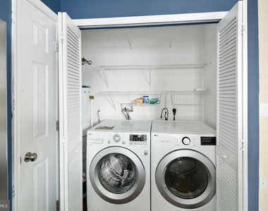 3124 W Master Street - Photo Thumbnail 11