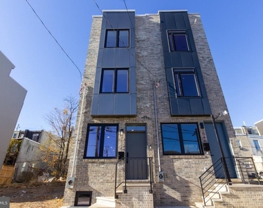 1544 N Darien Street - Photo Thumbnail 21