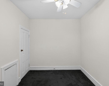 459 Martin Street - Photo Thumbnail 6