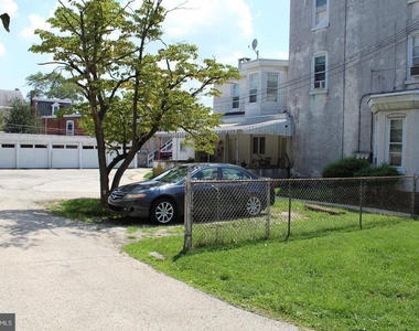 459 Martin Street - Photo Thumbnail 12