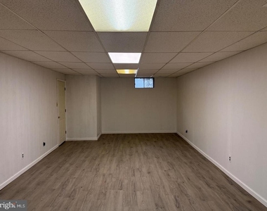 338 Rees Drive - Photo Thumbnail 24