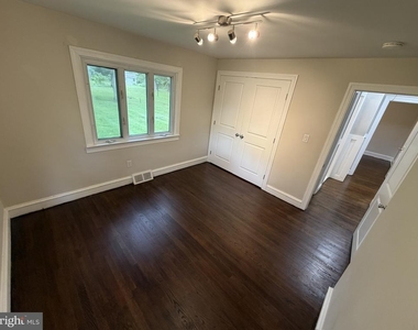2650 Morris Road - Photo Thumbnail 11