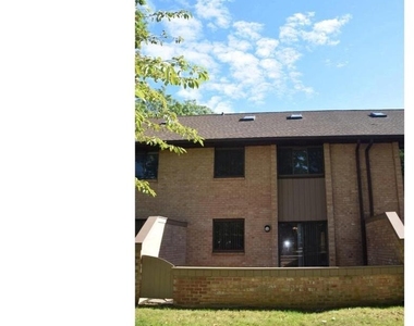 112 Woodgate Lane - Photo Thumbnail 18