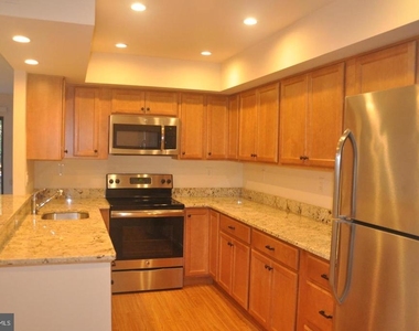 112 Woodgate Lane - Photo Thumbnail 3