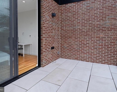 45 Spring Street - Photo Thumbnail 13