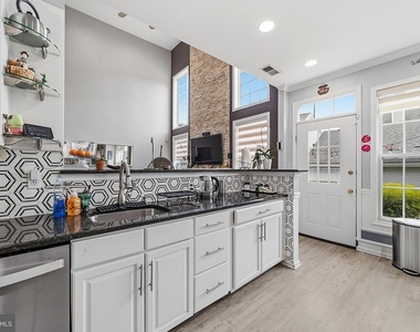 31 Belmont Drive - Photo Thumbnail 10