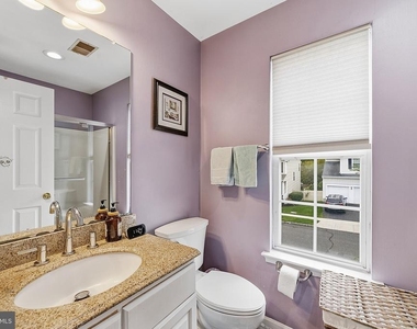 31 Belmont Drive - Photo Thumbnail 14