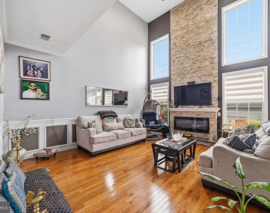 31 Belmont Drive - Photo Thumbnail 8