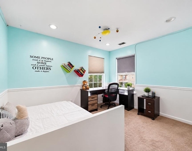 31 Belmont Drive - Photo Thumbnail 21