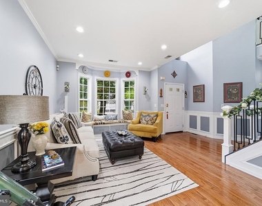 31 Belmont Drive - Photo Thumbnail 4