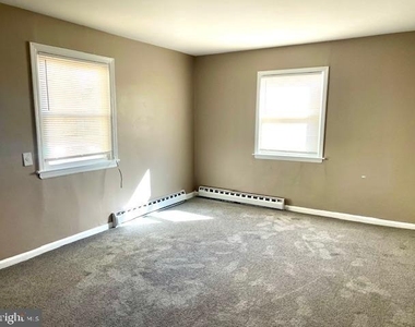 361 Concord Avenue - Photo Thumbnail 5