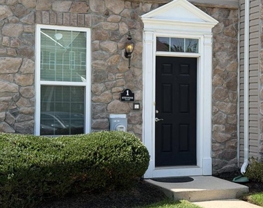 1 Stevens Court - Photo Thumbnail 2