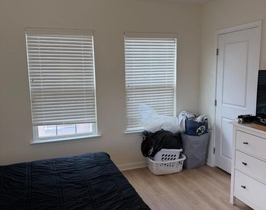 1 Stevens Court - Photo Thumbnail 15