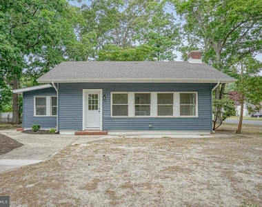 123 12th Street - Photo Thumbnail 6
