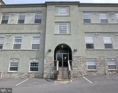 138 E Antietam Street - Photo Thumbnail 8