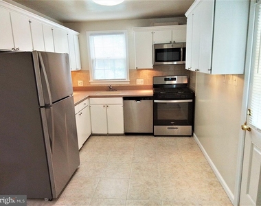 2616 Kirtland Avenue - Photo Thumbnail 5