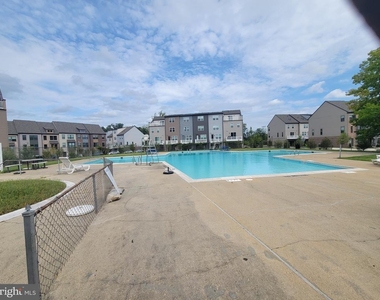 3450 Toledo Terrace - Photo Thumbnail 29