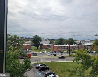 3450 Toledo Terrace - Photo Thumbnail 6