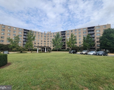 3450 Toledo Terrace - Photo Thumbnail 36