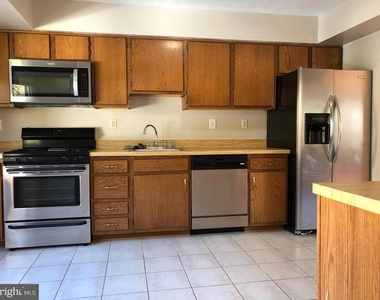 5902 E Boniwood Turn - Photo Thumbnail 6