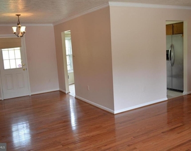 5902 E Boniwood Turn - Photo Thumbnail 4