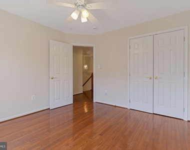 725 Ridgemont Avenue - Photo Thumbnail 18