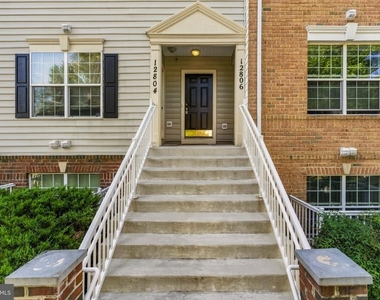 12806 Rexmore Drive - Photo Thumbnail 2