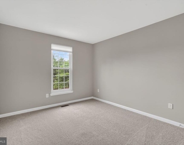 2621 Telluride Place - Photo Thumbnail 5