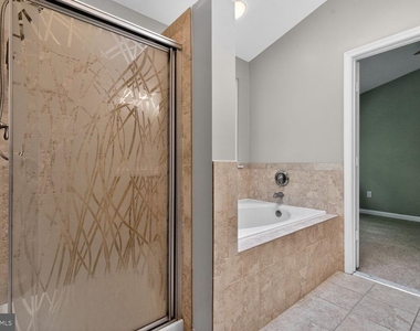 2621 Telluride Place - Photo Thumbnail 14